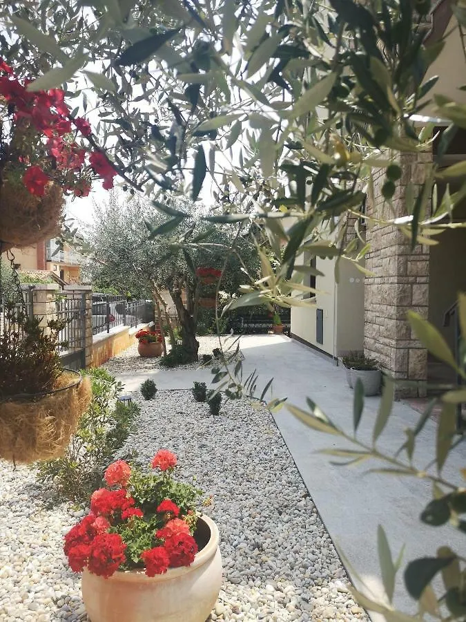 Apartments Sara Novigrad Istria